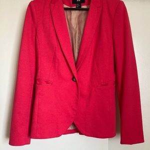 Pink H&M blazer !! Size 10 cute cute cute 💕🔥!